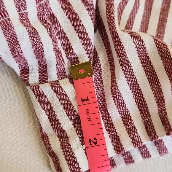 Love Tree Striped Paper Bag Shorts. Size M - Picture 10 of 10